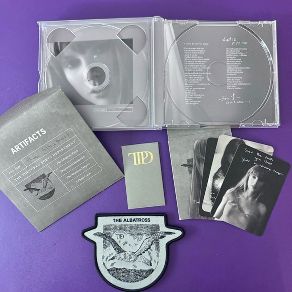 *NWT* TAYLOR SWIFT TTPD BUNDLE - Picture 9 of 13